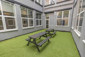 Buiten dineren