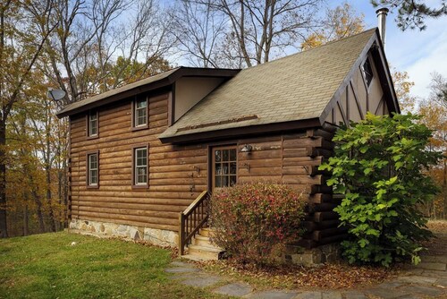 Serenity Cabin In The Woods