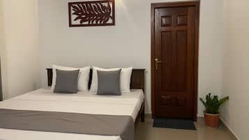 Deluxe Double Room, Garden View