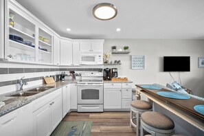 Microwave, coffee/tea maker