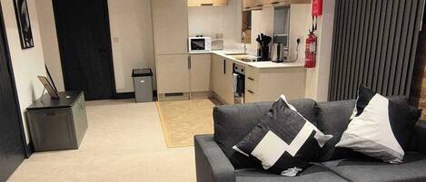 TV, offices