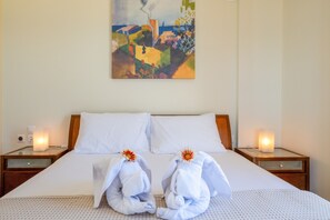 1 chambre, bureau, fer et planche à repasser, Wi-Fi gratuit