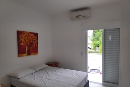 House | 3 bedrooms, free WiFi