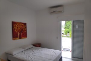 House | 3 bedrooms, free WiFi