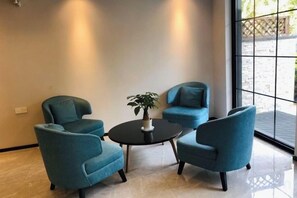 Unclassified image, 4 of 71, button - Jingyuan Shuizhuang Hotel (Shanghai)