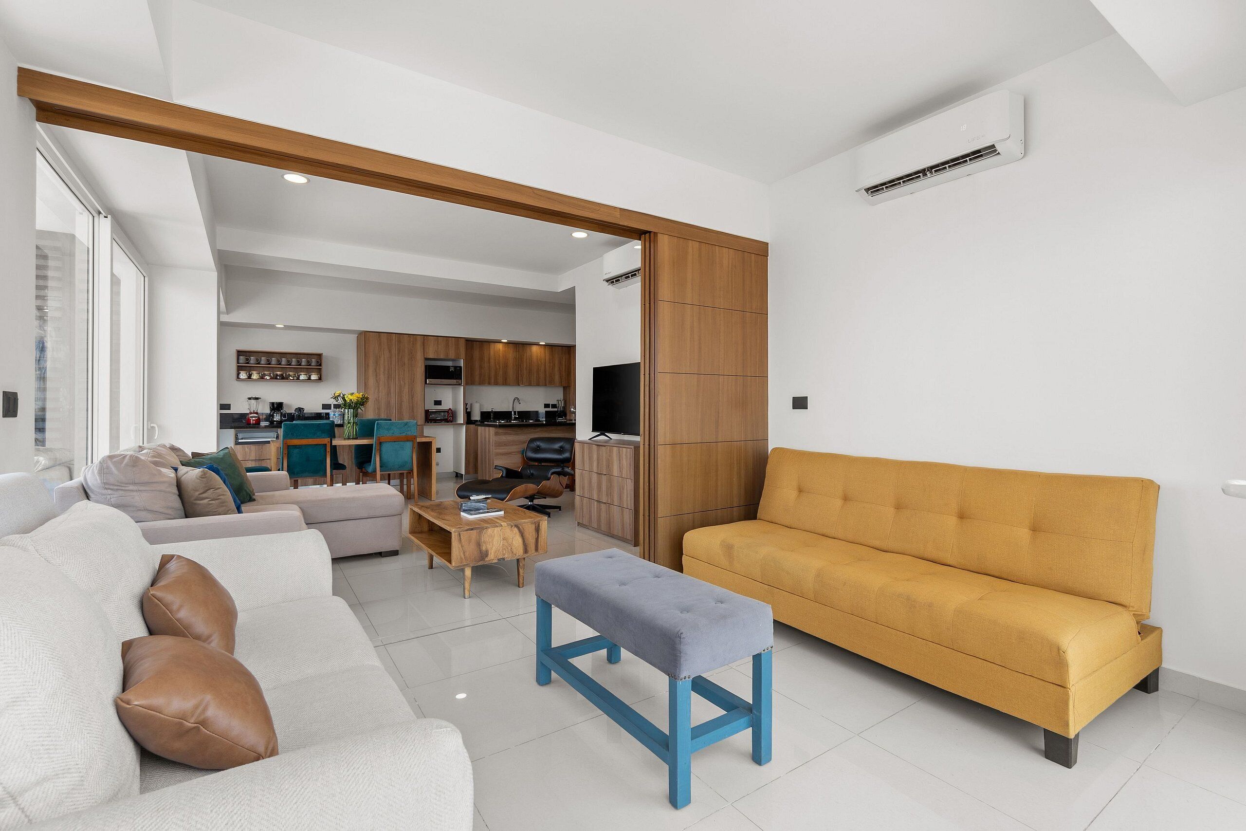 Appartement Familial | Coin séjour | Télévision LED