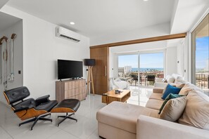 Family Apartment | Living area