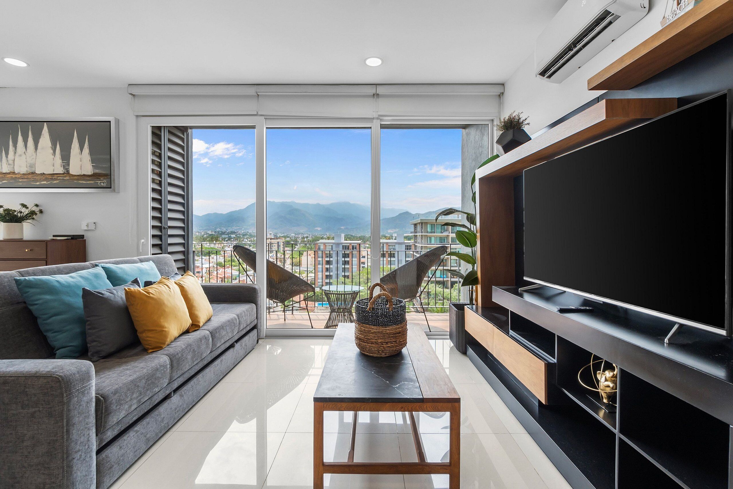 Junior-Apartment | Wohnbereich | LED-Fernseher