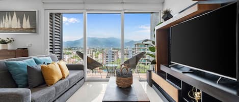 Junior Apartment | Living area | LED TV
