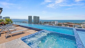 Unclassified image, 4 of 207, button - Zoho Skies by Monyxbnb (Puerto Vallarta)