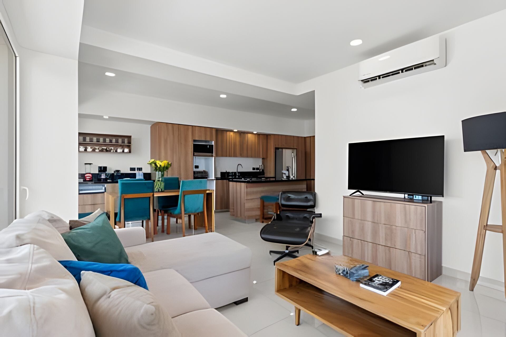 Gallery Apartment | Living area | LED TV