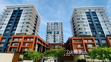 City Apartment | Exterior