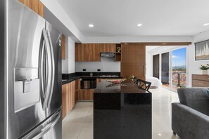 Private kitchen - Zoho Skies by Monyxbnb (Puerto Vallarta)