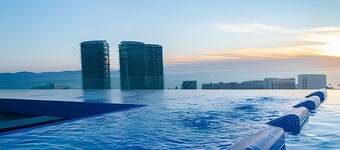 Zoho Skies by Monyxbnb