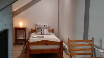 Habitación estándar, vista a la montaña | Insonorización y wifi gratis