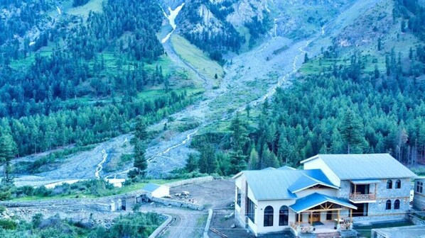 Exterior - LALA RUKH RESORT (Naltar Valley)