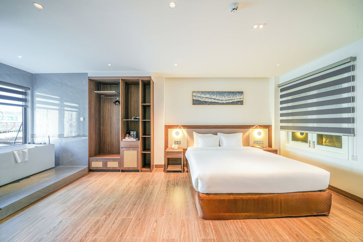 Premium bedding, memory foam beds, minibar, desk