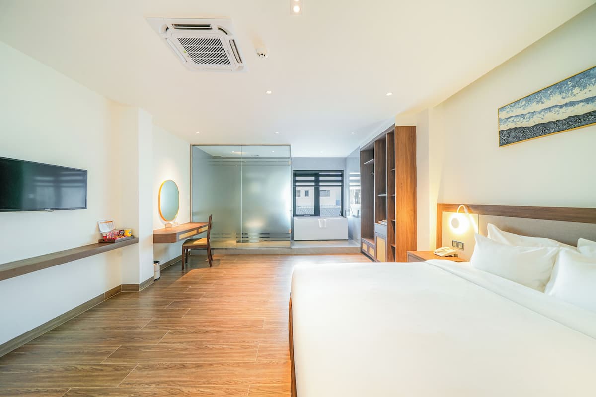 Premium bedding, memory foam beds, minibar, desk