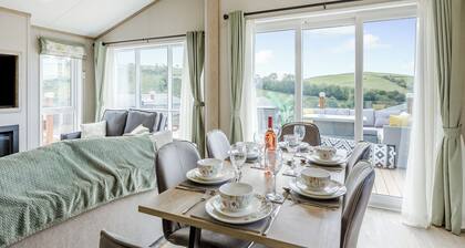 2 bedroom accommodation in Llanrhystud