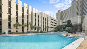 A heated pool - Amazing Sunsets | Beach Views | Sky Bar (Panama City Beach)