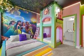 15 chambres, fer et planche à repasser, Wi-Fi, draps fournis