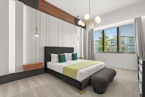 15 bedrooms, iron/ironing board, WiFi, bed sheets