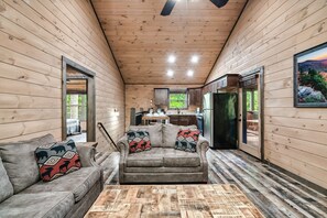 Smart-TV, Kamin, Videospiele