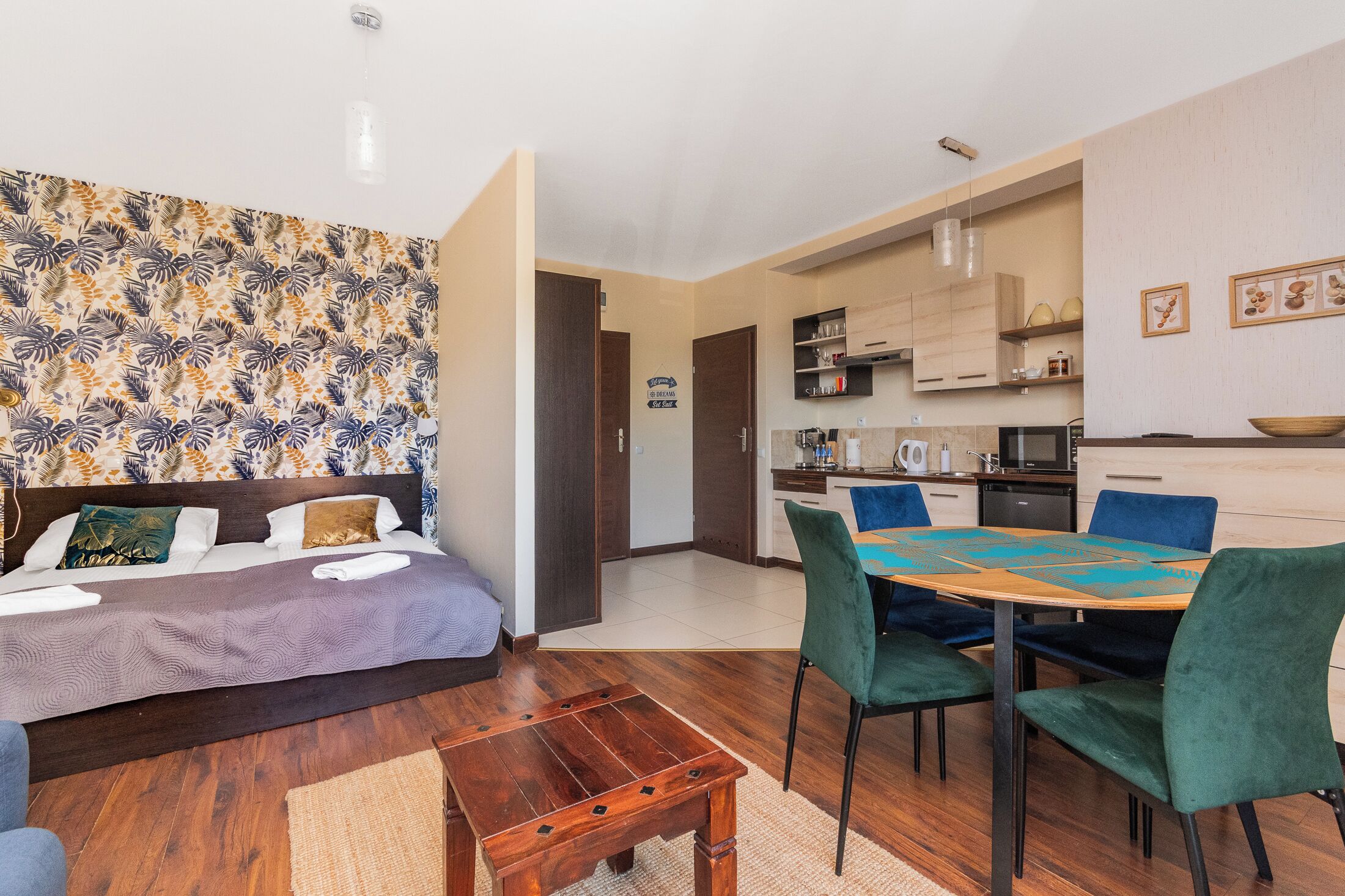 舒适公寓, 阳台 | 1 多间卧室、熨斗/熨衣板、免费 WiFi