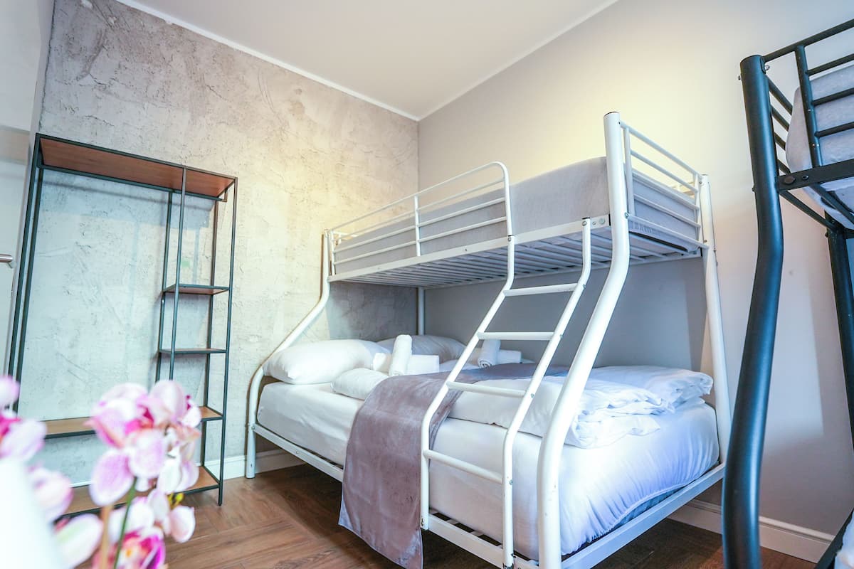 Blackout curtains, soundproofing, iron/ironing board, free WiFi