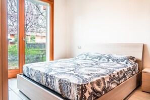 Appartement, 1 slaapkamer, patio, uitzicht op tuin | 2 slaapkamers