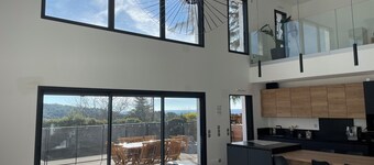 Recent family home near Aix en Provence and Marseille