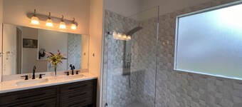 Beautiful One floor 3-bedroom house with an Office