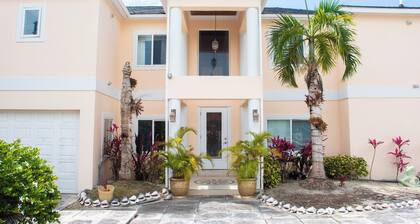 Tangerine Sunsets Pomelo East