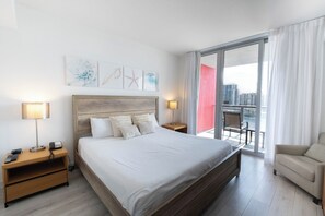 1 غرفة نوم وخزنة داخل الغرفة ومكواة/لوح كي وواي فاي مجانًا