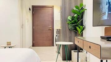 Fer et planche Ă repasser, Wi-Fi, draps fournis