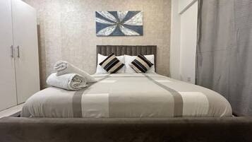 1 bedroom, iron/ironing board, WiFi, bed sheets