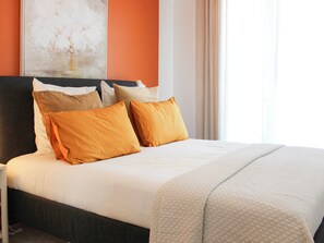 1 chambre, fer et planche à repasser, Wi-Fi, draps fournis