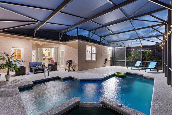 Beheizter Pool