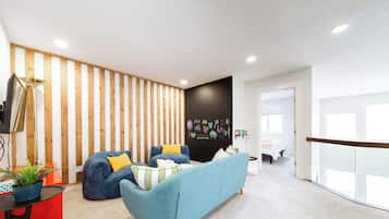 4 chambres, bureau, fer et planche à repasser, Wi-Fi gratuit
