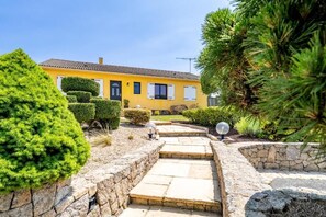Property grounds - Gîte Refuge des Amis  en Vendée de 300m² (Chanverrie)