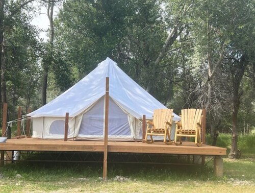 Yurt on Rock Creek in Joliet, Montana