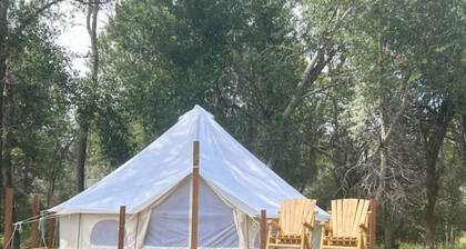 Yurt on Rock Creek in Joliet, Montana