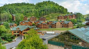 Exterior - Villa at Westgate Smokey Mountain Resort and Water Park (Gatlinburg)