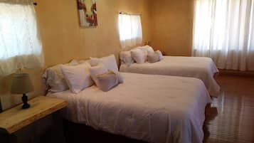 1 bedroom, desk, WiFi, bed sheets
