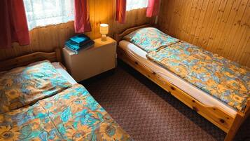 House | 3 bedrooms, individually furnished