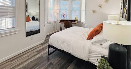 Newly Renovated 2 Bedroom in Southie!