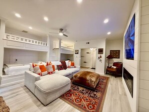 5 Schlafzimmer, Bügeleisen/Bügelbrett, kostenloses WLAN, Bettwäsche