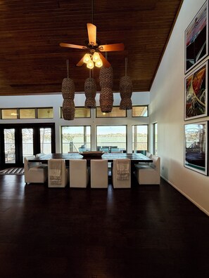 Dining - ULRX - The ULTIMATE LAKE RESORT XTRAVAGANZA - FamilyFun4Everyone! (Montgomery)