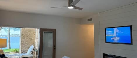 5 Schlafzimmer, Bügeleisen/Bügelbrett, kostenloses WLAN, Bettwäsche