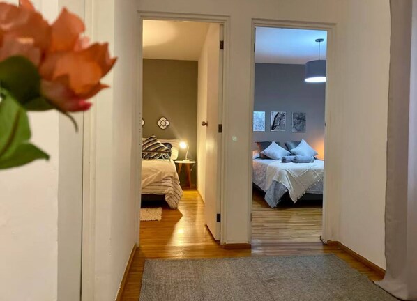 2 bedrooms, iron/ironing board, travel cot, free WiFi